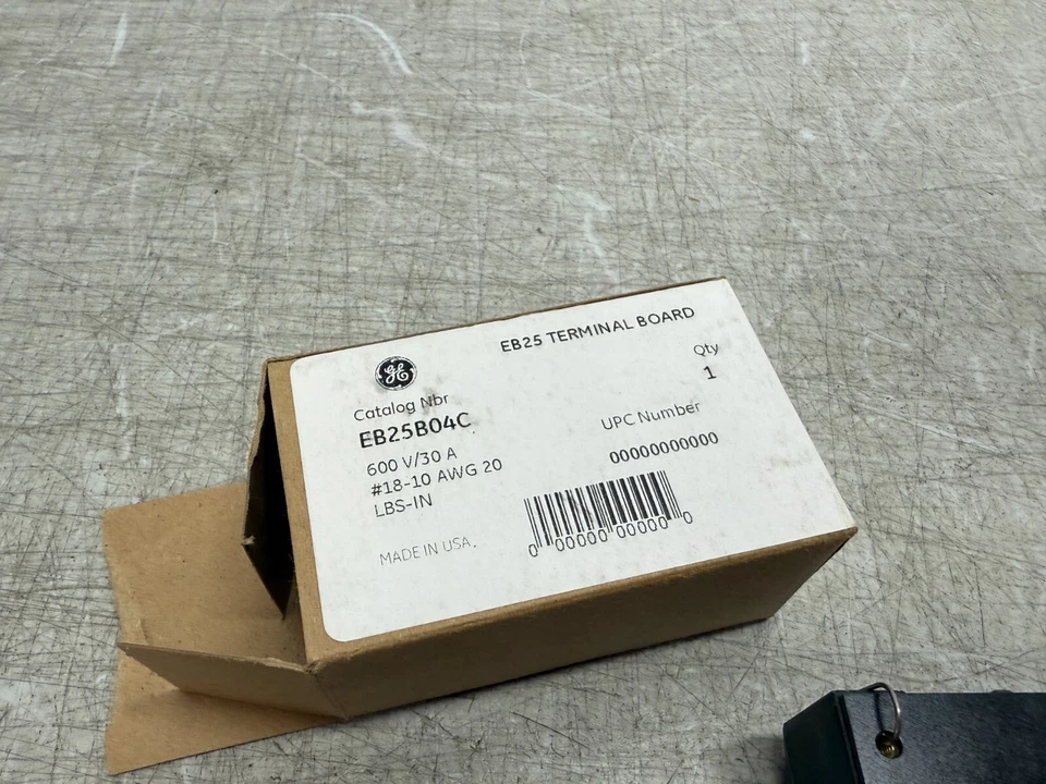 GE EB25B04C Terminal Block, Strip w/ Cover 4 Position 600V 30A 4-Pole Lot of 5 - Image 3 of 4