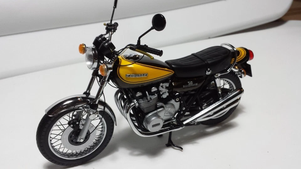 Kawasaki Z1 900. Minichamps 1/12 - image 2 of 4