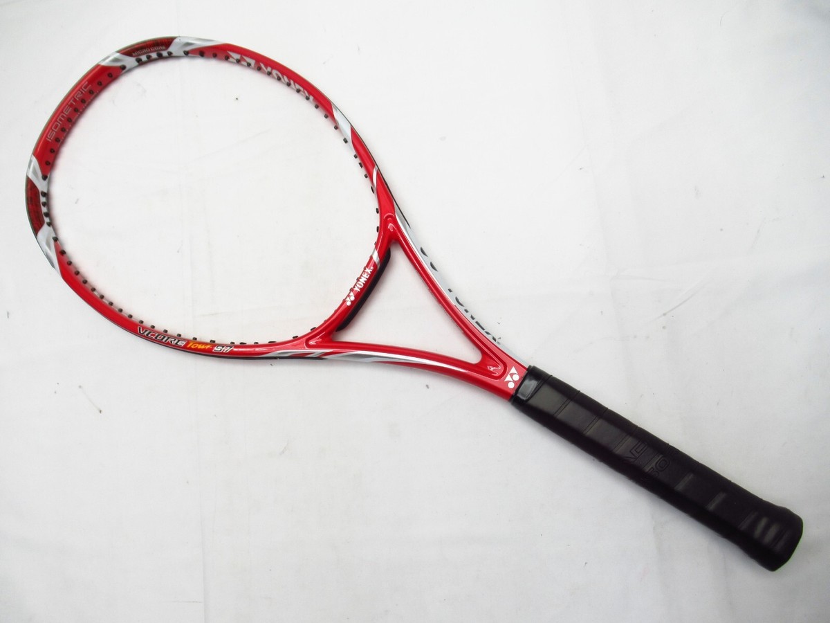 ウェア YONEX VCORE Tour 97 hqdefault.jpg