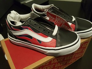 boys leather vans