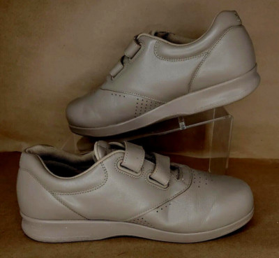 SAS Me Too EZ-Strap Shoes Women Size 9 M Mocha Leather Tripad Comfort