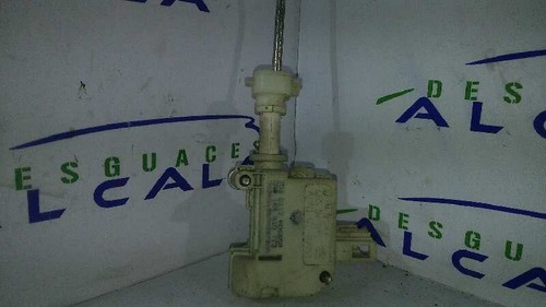 1K6810773 MOTEUR DE VERROUILLAGE CENTRAL COFFRE / HAYON / 2 PINES / 463706 POUR
