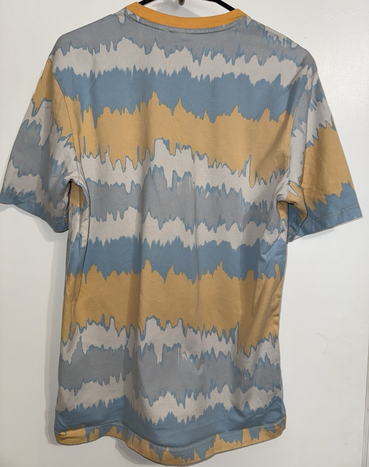 Adidas Originals Adventure Archive Print Mens T-Shirt Chameleon Logo Size Small image 3