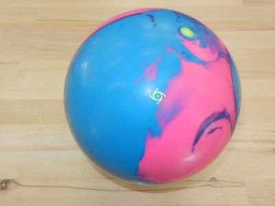 NIB 15# Storm Bionic Bowling Ball w/Specs of 15.2/3-3.5