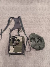 Kuiu Binocular Harness Verde 2.0  XL With Rain Cover Excellent Condition!