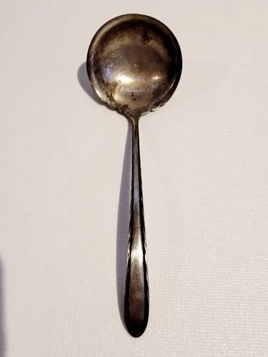 VTG TOWLE STERLING SILVER GRAVY LADLE-"SILVER FLUTES"