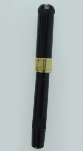 MONTBLANC Red and Black. Vintage Fountain Pen. 14Kt Gold Penn ca ring  - Picture 1 of 9