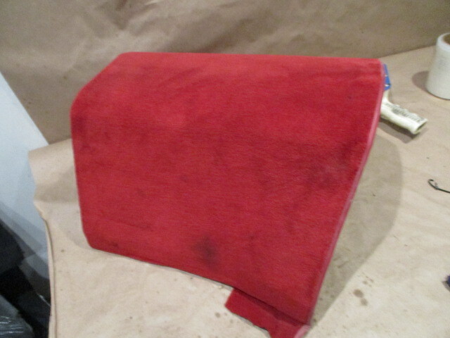 Ferrari 550 Maranello - Rear Tunnel Cover (Red) - P/N 64585100