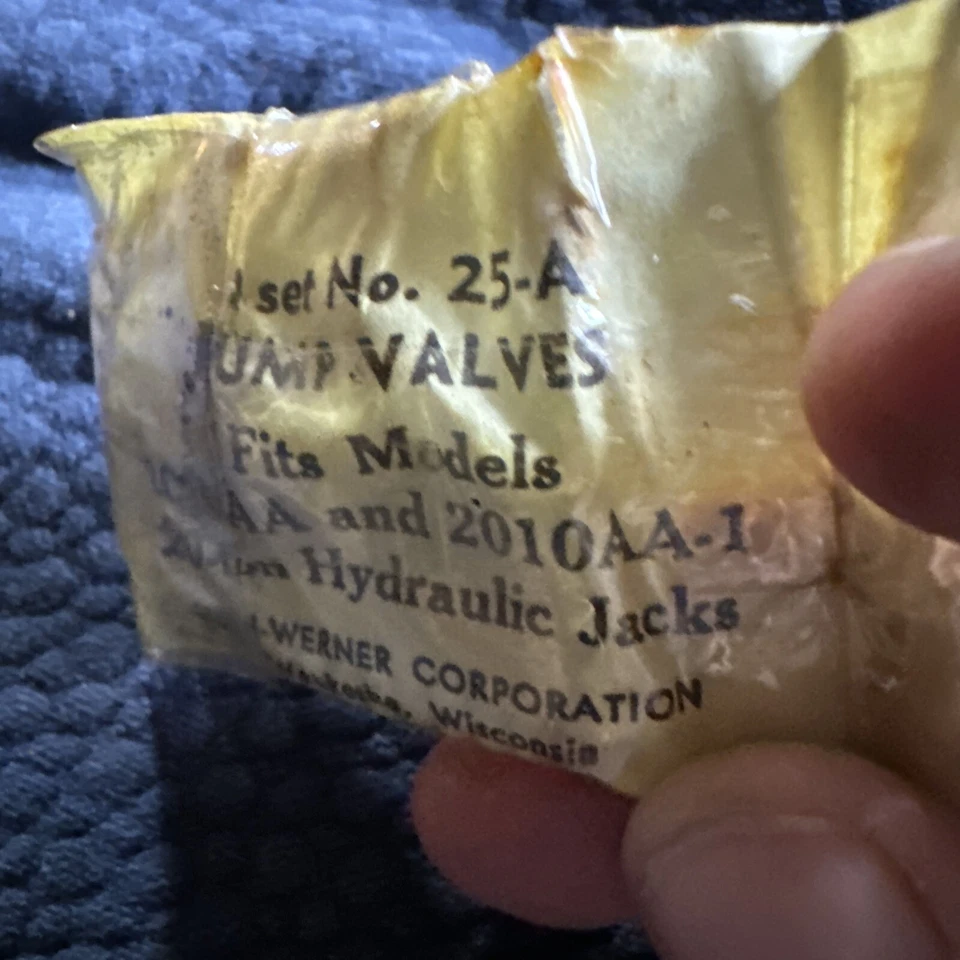 Ремонт гидравлического домкрата Hein-Werner No 25-A 📦 - Изображение 3 из 4