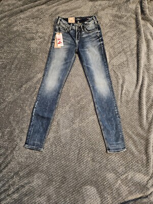 Silver Jean Co. Suki High Rise Super Skinny Relaxed Hip & THIGH W 25 L31...