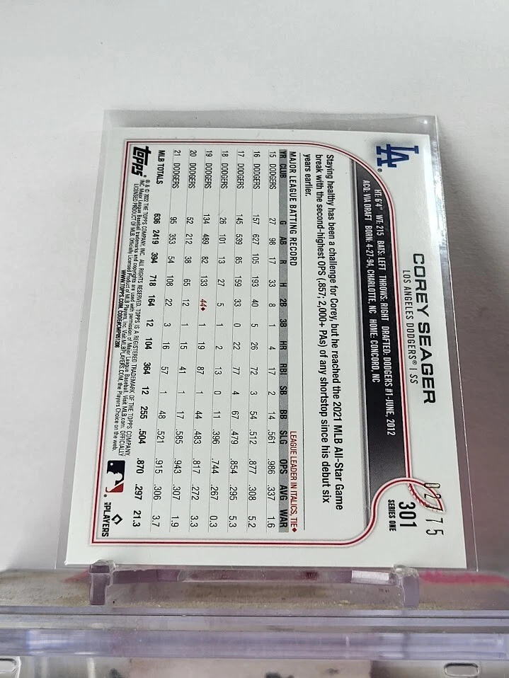 2022 Topps Series 1 Orange Foil Corey Seager #301 1st /75 - Image 2 of 2