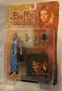 New Moon Rising Tara Buffy the Vampire Slayer Action Figure NIP