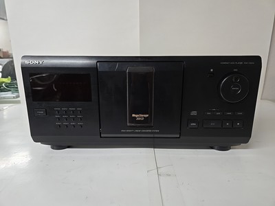 Sony CDP-CX200 Mega Storage 200-Disc CD Player - No Remote - WORKS!