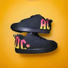 AC/DC Skate Shoes - Sz 9. 5 - Mens  EXCELLENT Condition - RARE - Worn Once - DC 