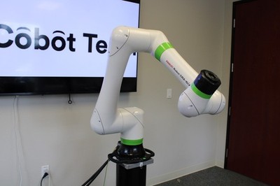 FANUC CRX-10iA Collaborative Robot with R-30iB Mini Plus Controller