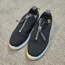 DKNY Melissa Sneakers Slip On Black White Women  s Size 6.5 M