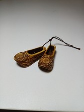 Small Chinese Ornate Shoes
