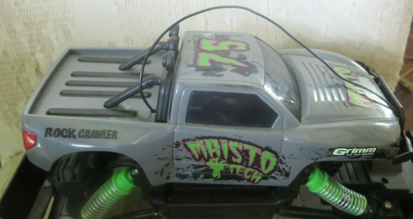 Picture 2 of 6