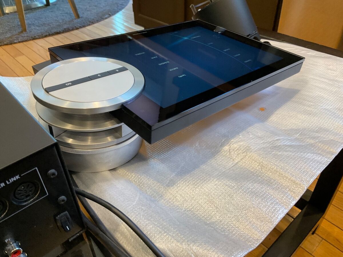 Bang & Olufsen Beosound 5/CD Ripper With Beomaster 5 '1 TB Bang & Olufsen Beosound 5/CD Ripper With Beomaster 5 '1 TB