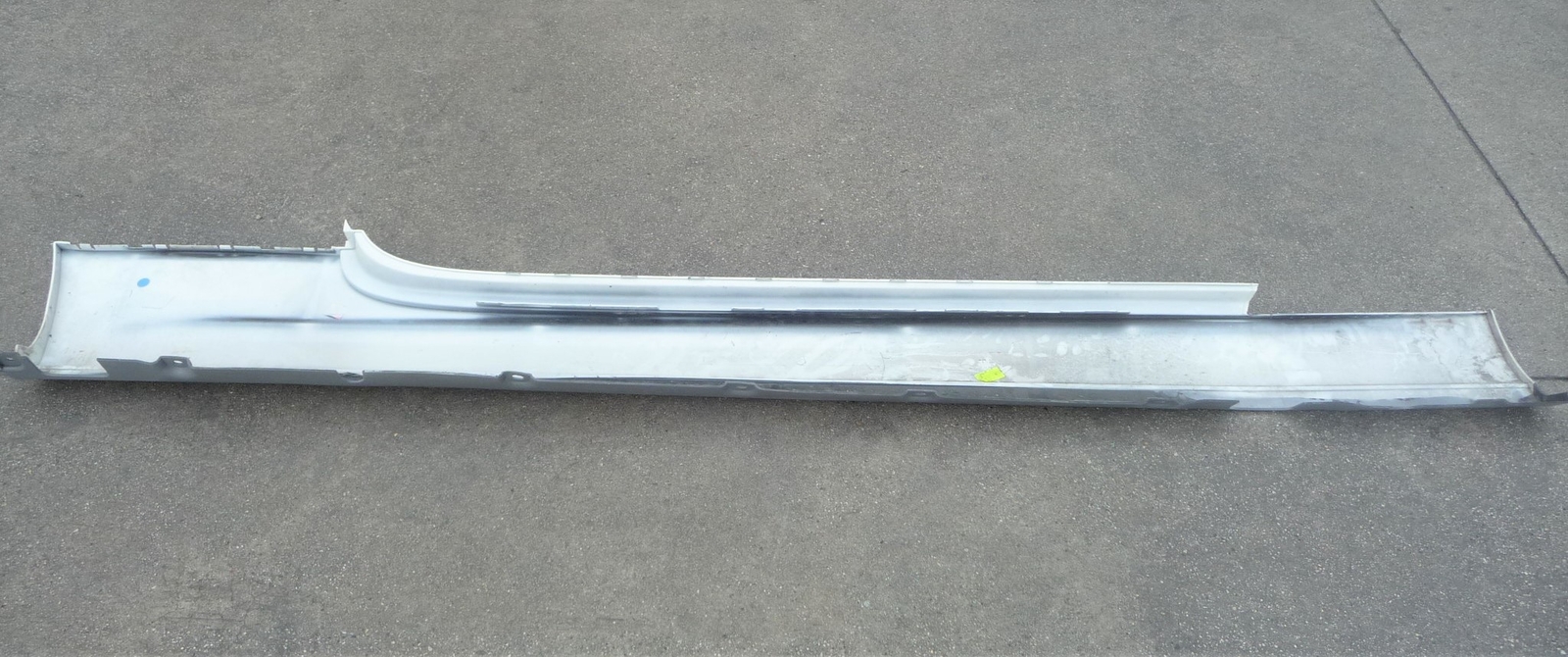 2016-2020 Rolls Royce Dawn RR6 Right Side Rocker Panel Trim Sill 51777371324 OE