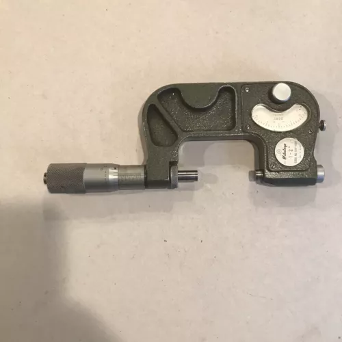 Mitutoyo 1-2" Indicating Micrometer 510-106R .0001”, Jeweled, Carbide Tips