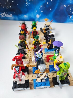 LEGO Ninjago Figuren Sammlung über 20 verschiedene Mini Figuren zum Auswählen
