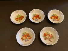 R W Bavaria Berry Bowls Set of 5 Fruit Design & Gold Accents