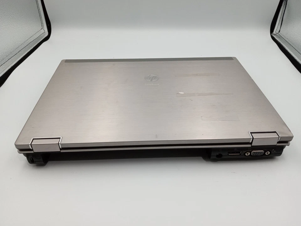 HP Elitebook 8440p 14" Laptop Intel Core i5-520M 2GB RAM - PARTS - READ -RR - Image 4 of 4