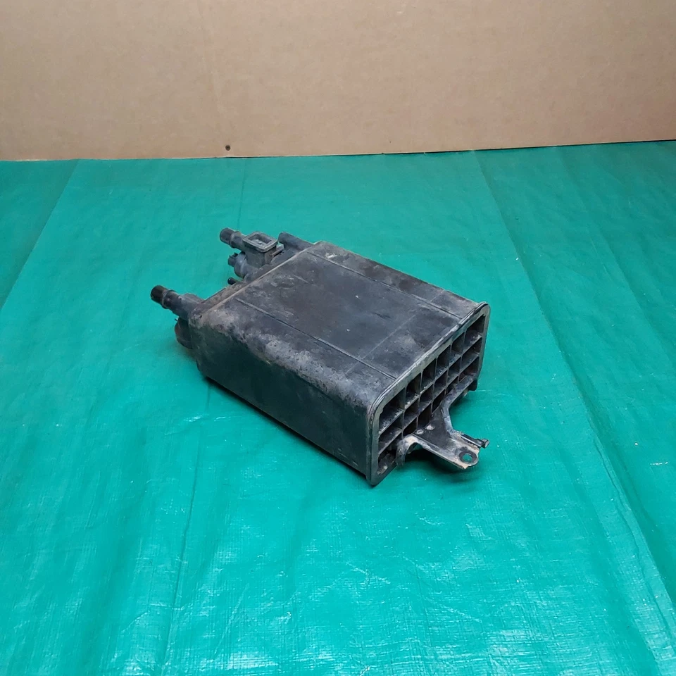 Toyota Sienna 2004-2006 bote de vapor de combustible de carbón evap OEM 77740-08020 Foto 4 de 4