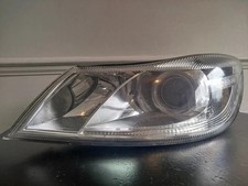 skoda octavia 2012 headlight n/s 1Z2941015F
