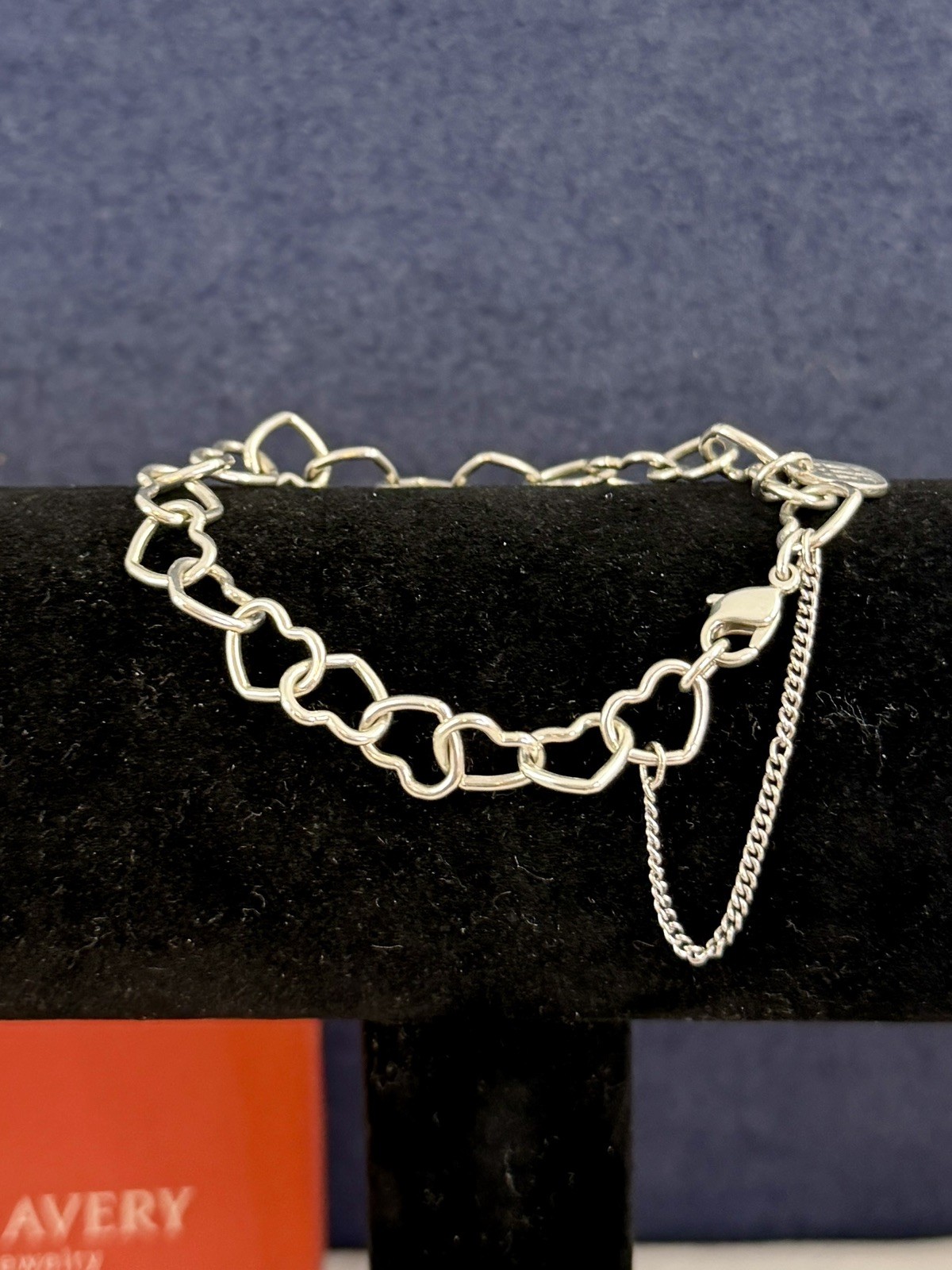 JAMES AVERY Sterling Silver Connected Hearts Charm Bracelet Bracelet; 6.5”