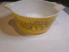 Pyrex Old Orchard Yellow 475-B 2.5QT Casserole Dish 1974-78 Vintage