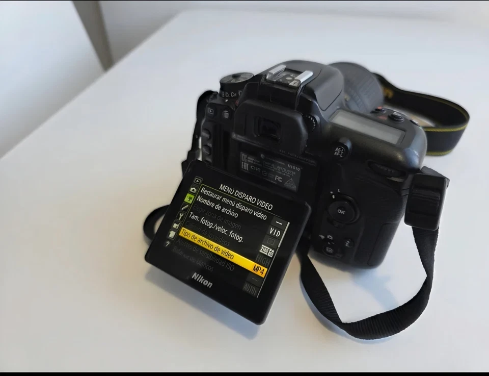 Nikon D7500, foto 3 de 5