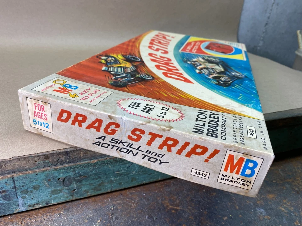 复古 Milton Bradley Drag Strip 技能和动作赛车游戏 1965 完整 — 第 3/4 张图片