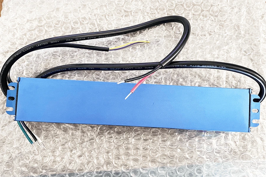 Autec 48V 96W 2000mA LED Driver 0–10V Dimmable Constant Voltage - Image 3 of 3