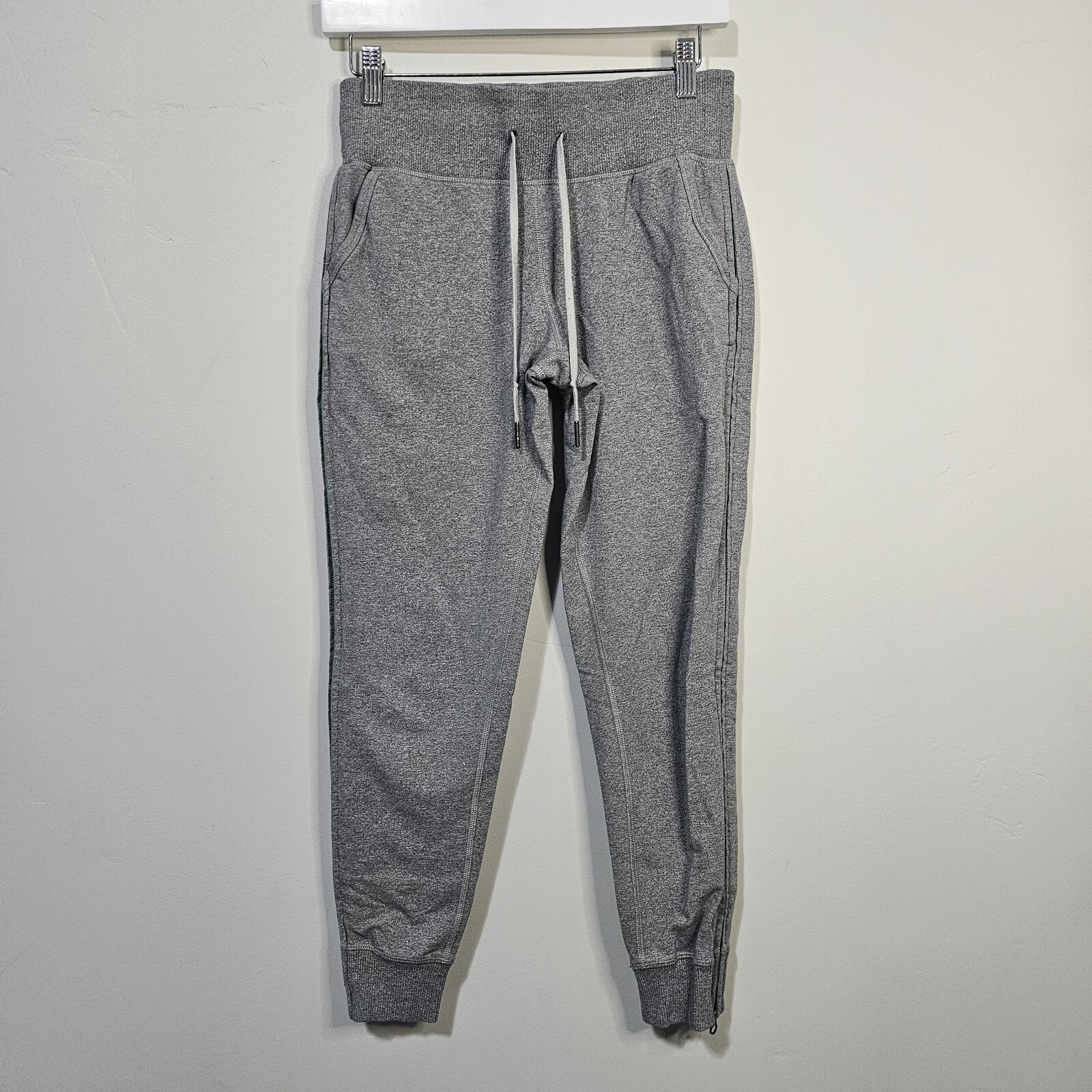 Lululemon Womens Jogger Sweatpants Size 4 Gray Drawstring Full Side Zip