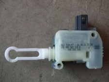 Stellmotor Heckklappe ZV Audi A6 S6 4B A4 B5 4B5962115B