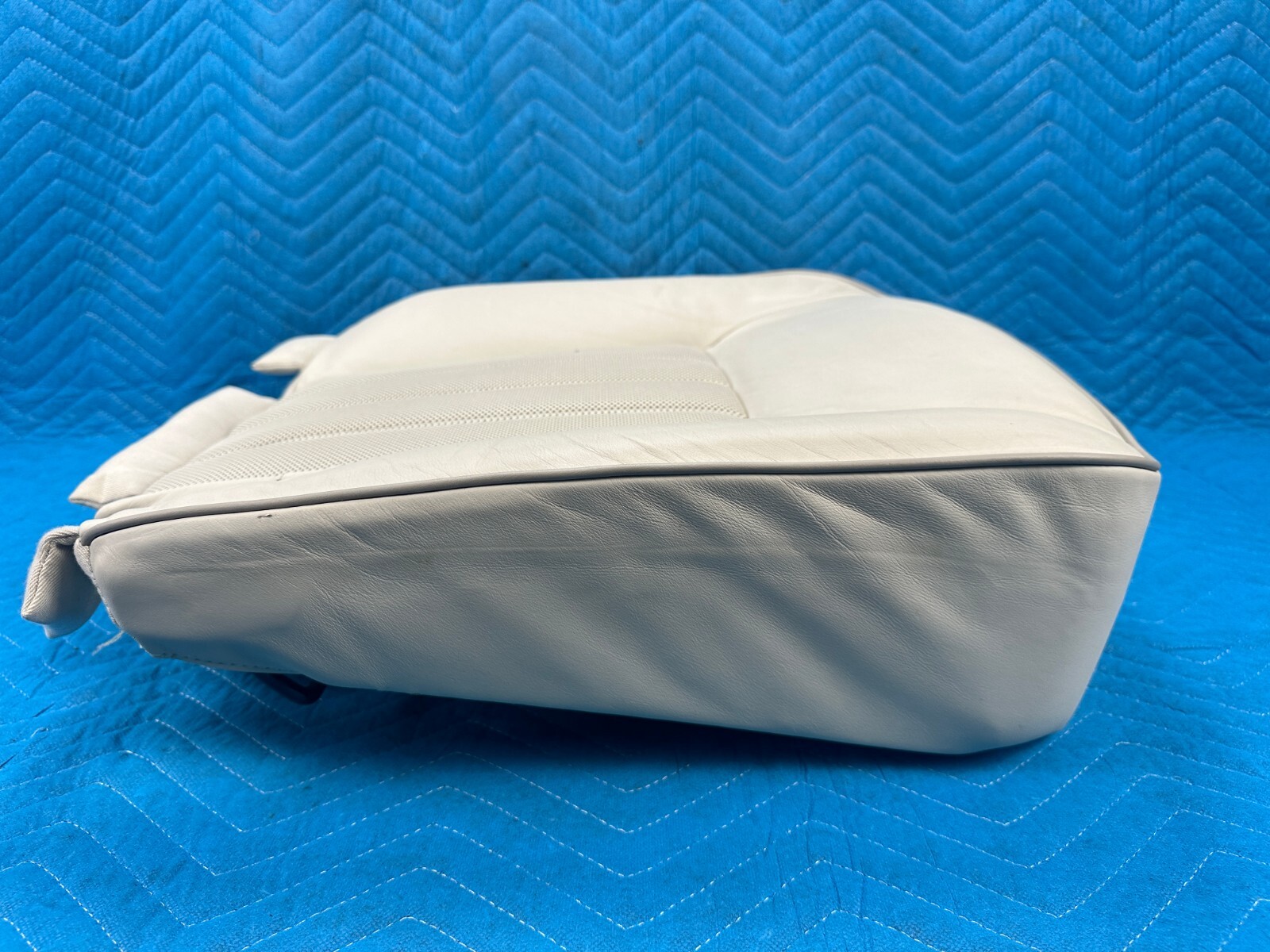 Bentley Flying Spur Rear Seat Lower Cushion Driver's Side Ivory 2008-2012 OEM