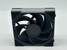 Lian Li Uni Fan TL Wireless LCD Fluid Dynamic Bearing 140mm Case Fan - Black