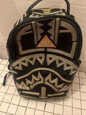 Spray Ground Year of the Tiger Backpack real Nice Um Good To Wear To School.