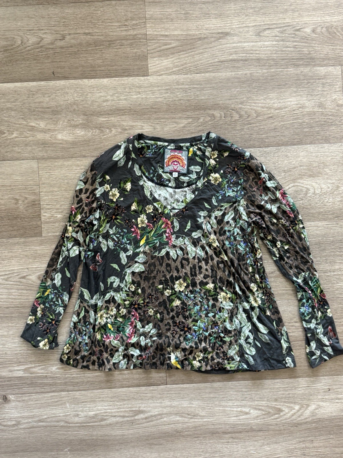 Johnny Was Butterfly Birds Floral Round Neck Long Sleeve Viscose Top Women's M