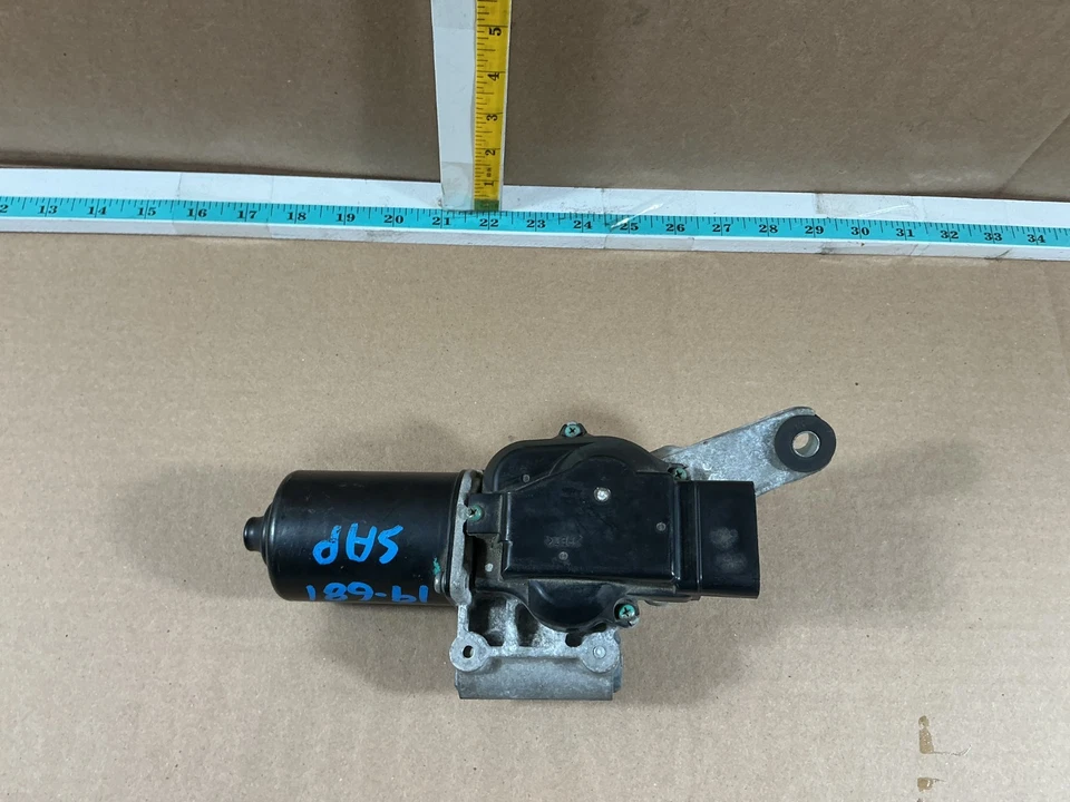 Двигатель стеклоочистителя ветрового стекла 2010-2017 Chevrolet Equinox 25942547 от оригинального производителя - Изображение 2 из 4