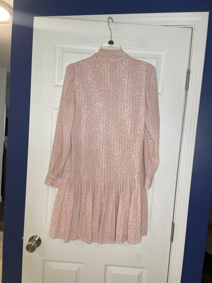 Vestido Kate Spade Rosa Estampado Leopardo con Corbata Coño-Lazo - Talla 4 Foto 3 de 4