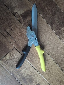 Malco FDC3 Multi-purpose flex duct tool, 10.4 to 1.0