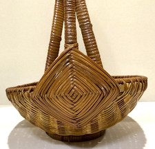 Handwoven Wicker Basket Mid century Boho Gathering Basket Eggs Easter Decor Farm