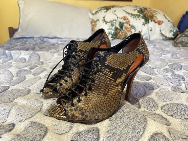 Women Santoni Heels Brown Leather 38.5