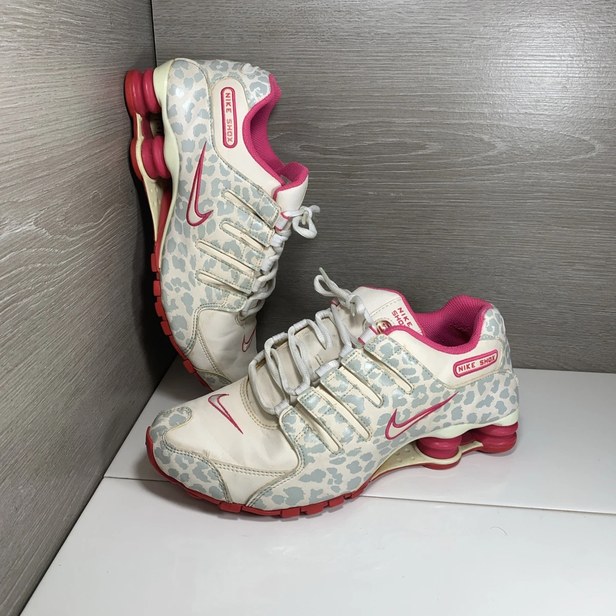 2011 Nike Air Lunar Shox NZ Men\'s Running Sneakers Size 7.5 Pinkish Coral Gray Nike Shox NZ Gray for sale | eBay main image 4