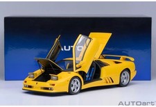AutoArt 1/18 Lamborghini Diablo SE30 Jota Yellow Composite Model