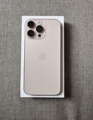 iPhone 16 Pro Max 256GB Wüstensand ohne Simlock Gold - Top Zustand