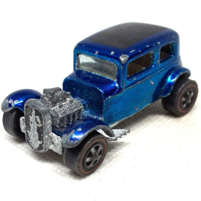 Hot Wheels Redline Classic  32 Ford Vicky 1968 Blue White Interior Made In USA